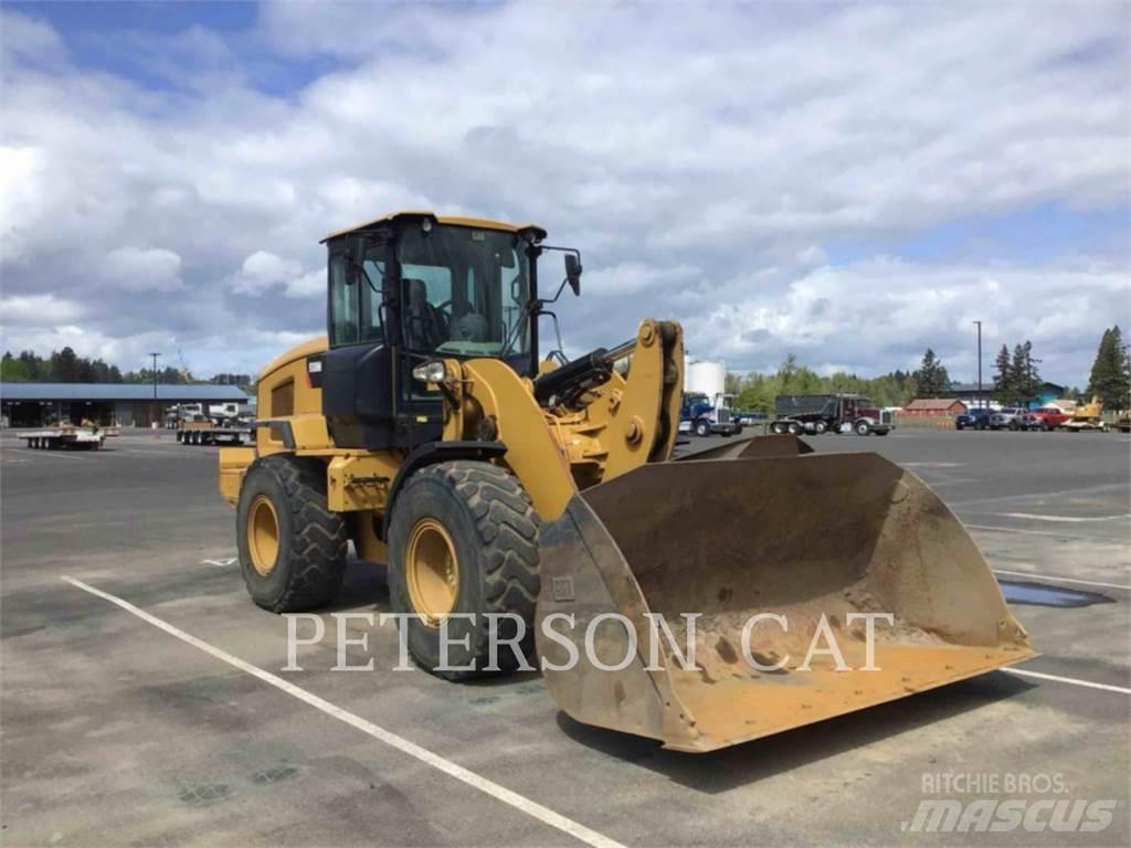 CAT 930M Wielladers