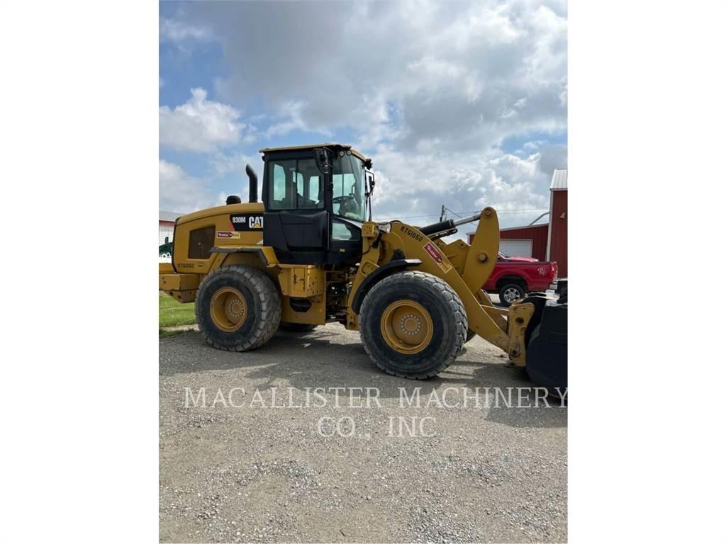 CAT 930M Wielladers