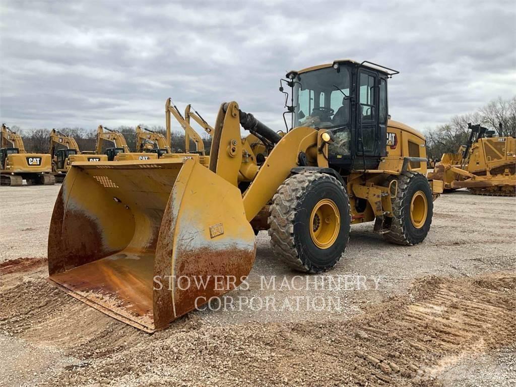 CAT 930M Wielladers