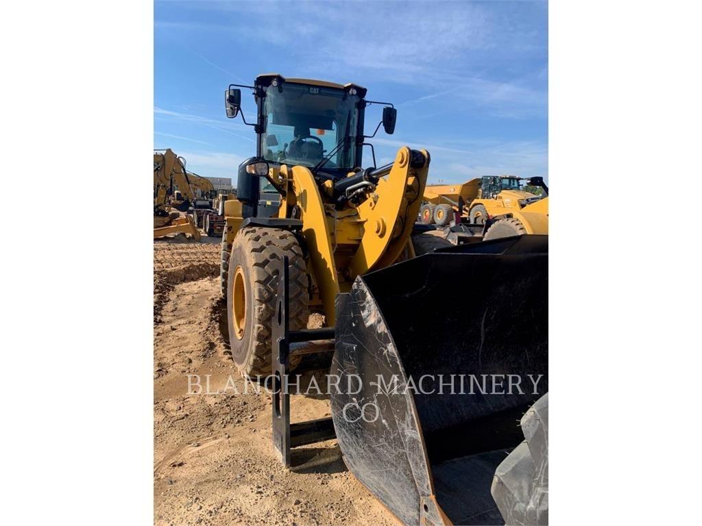CAT 930M Wielladers