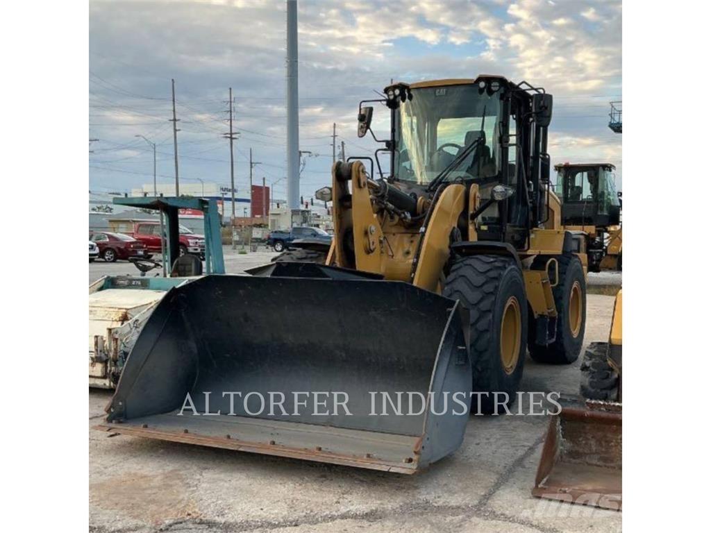 CAT 930M Wielladers