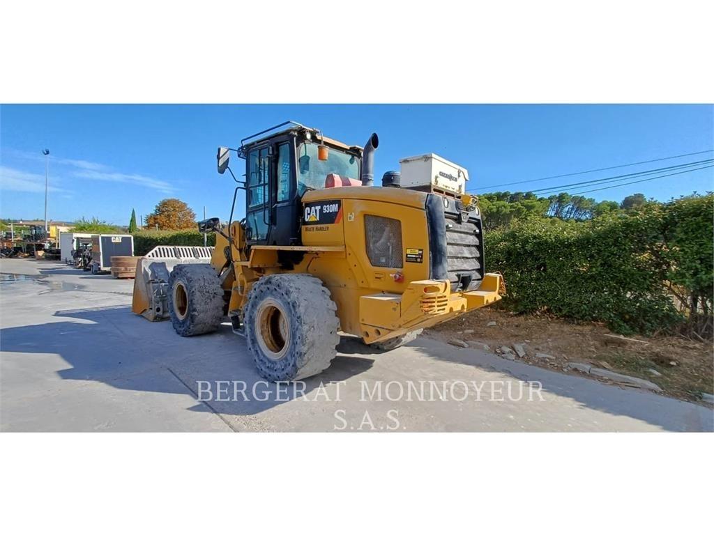 CAT 930M Wielladers