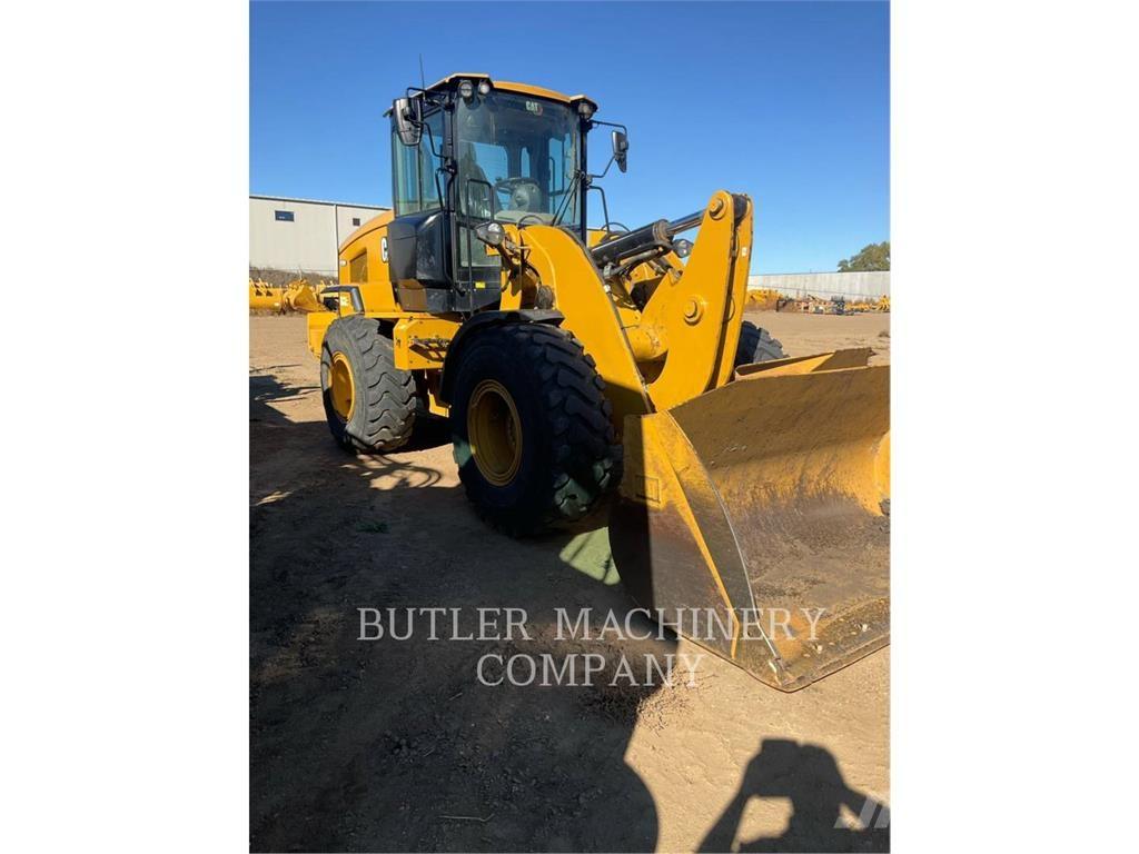 CAT 930M Wielladers