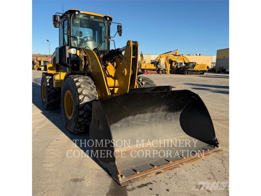 CAT 930M Wielladers