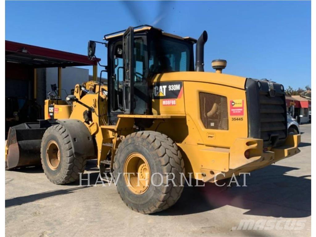 CAT 930M Wielladers