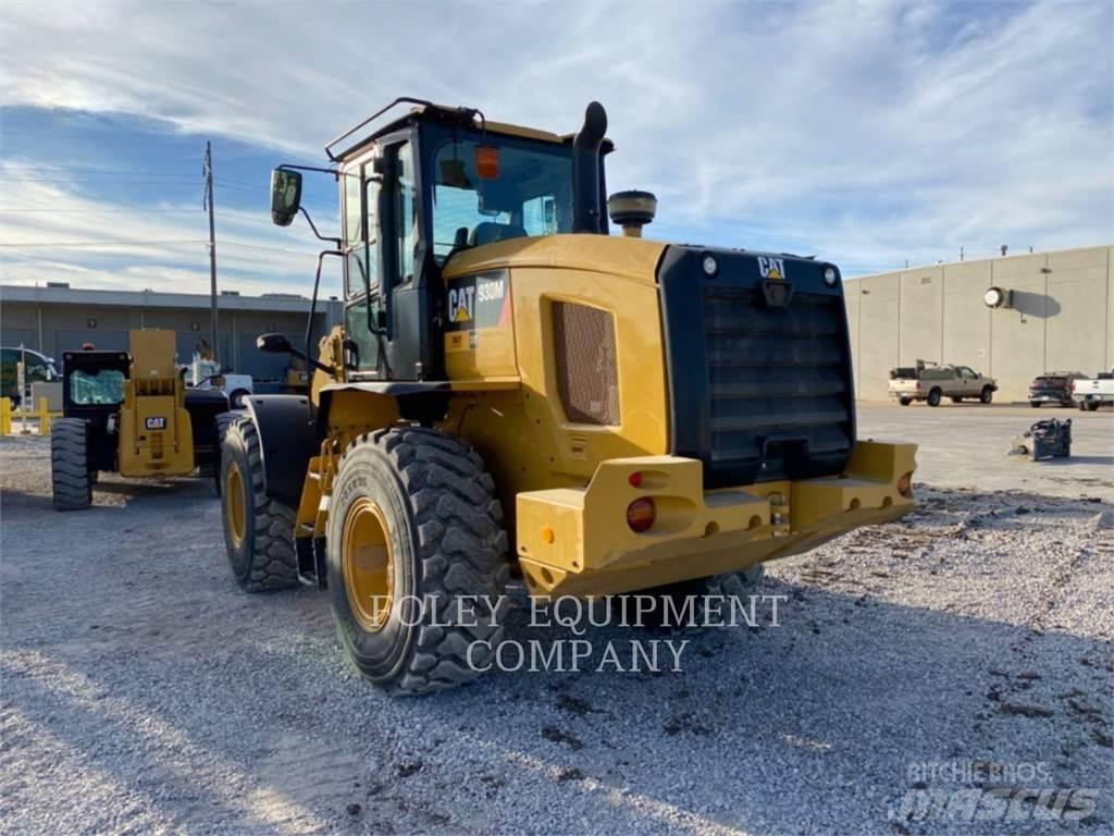 CAT 930M Wielladers
