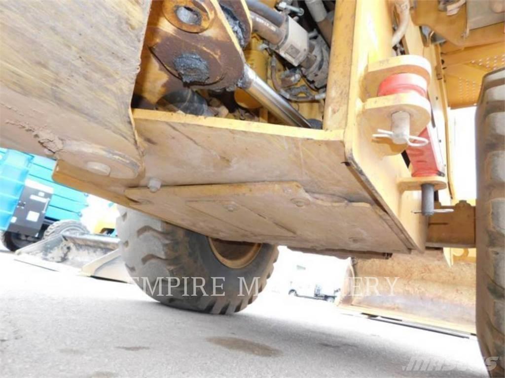 CAT 930M FC Wielladers