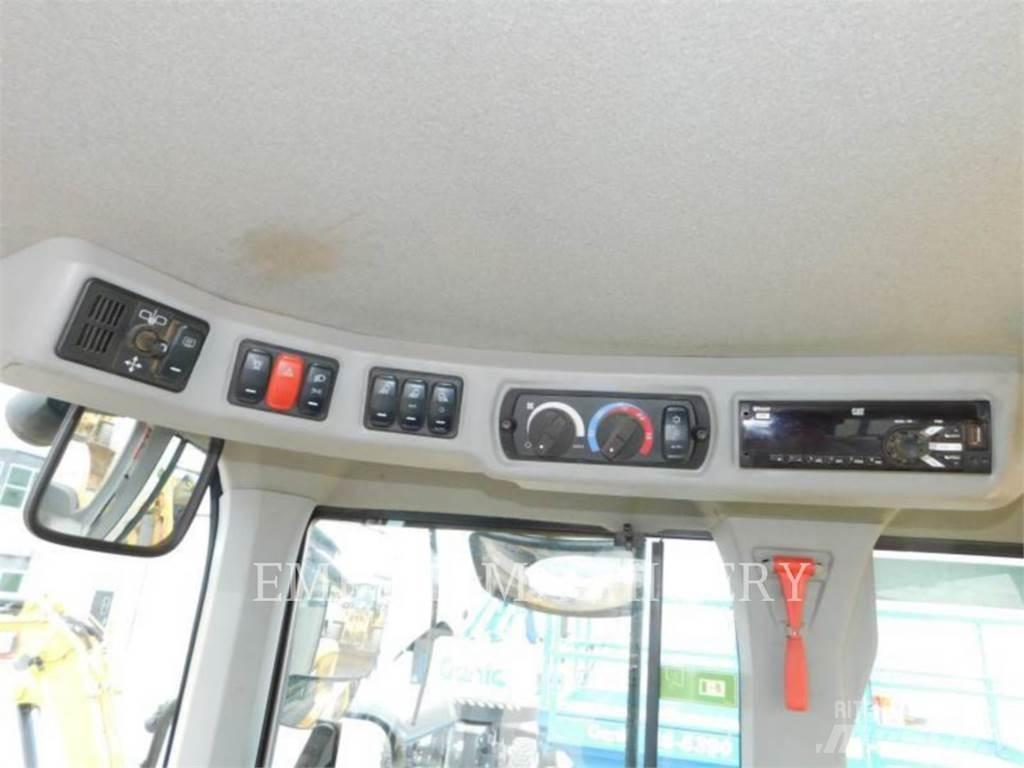 CAT 930M FC Wielladers