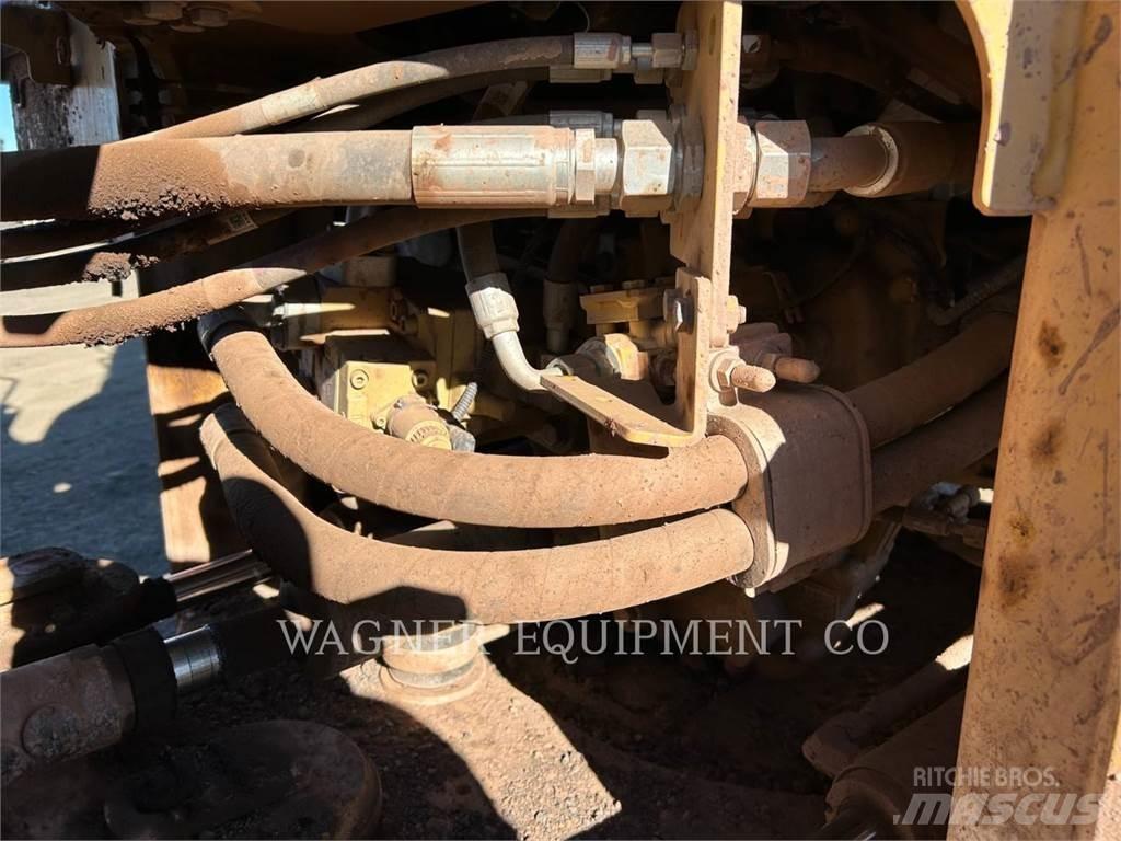 CAT 930M FC Wielladers