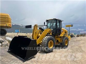 CAT 930M QC Wielladers