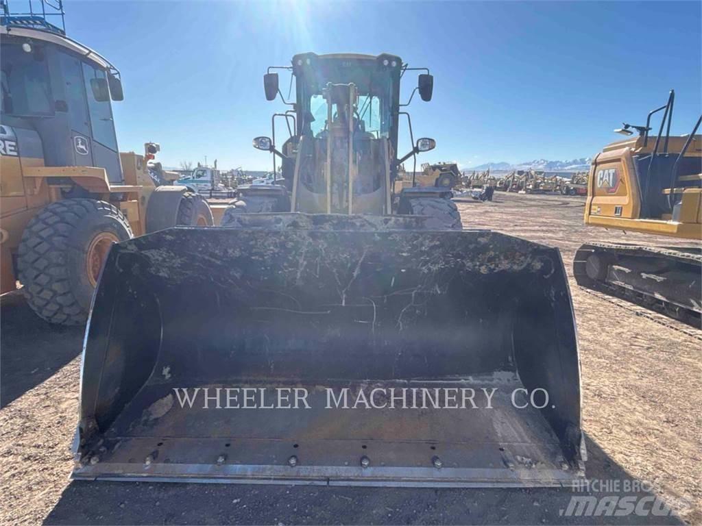CAT 930M QC Wielladers