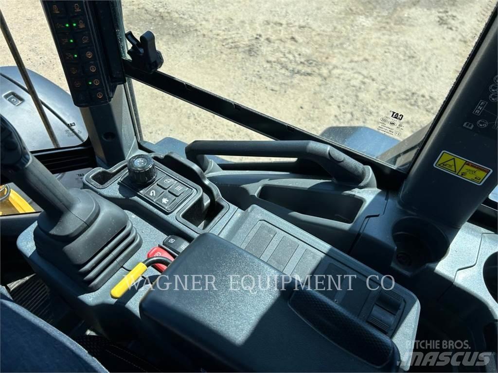 CAT 938 Wielladers