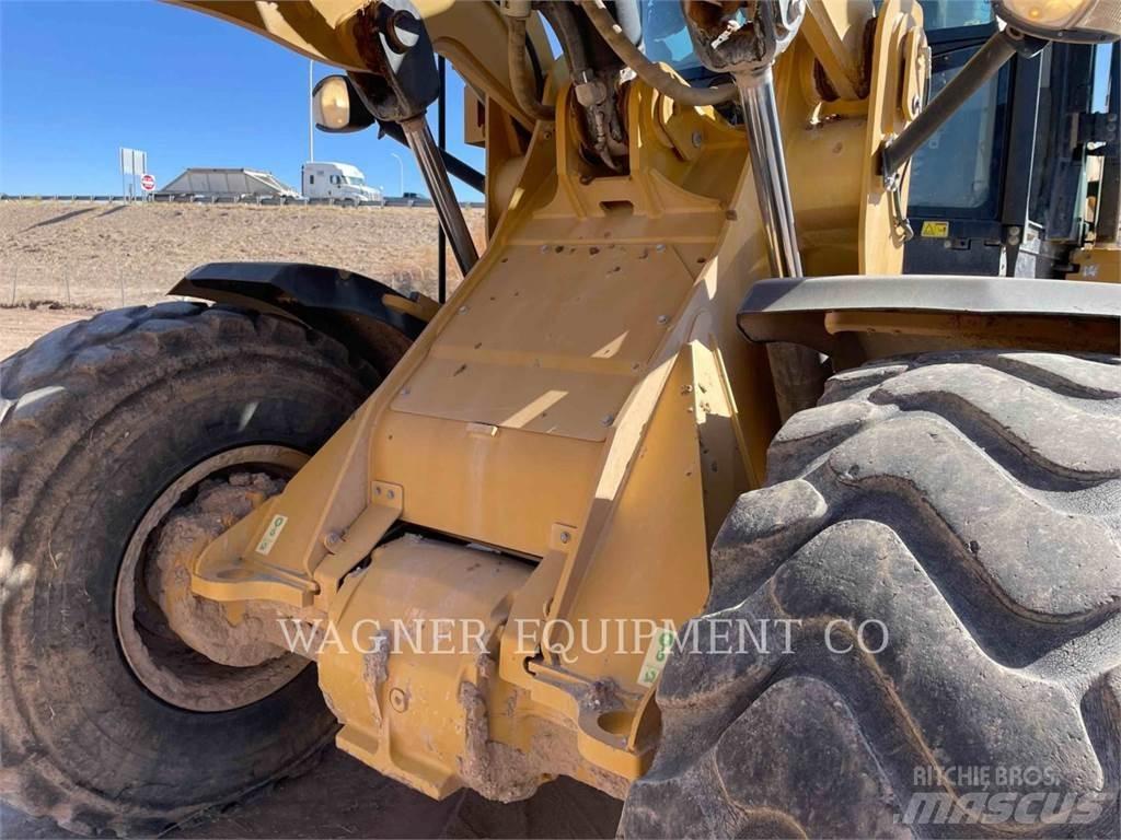 CAT 938M Wielladers
