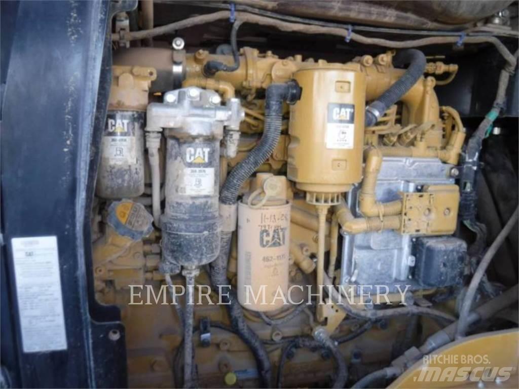 CAT 938M Wielladers