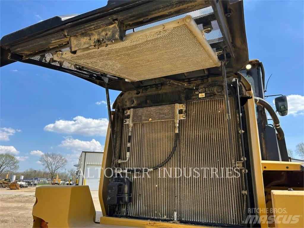 CAT 938M Wielladers