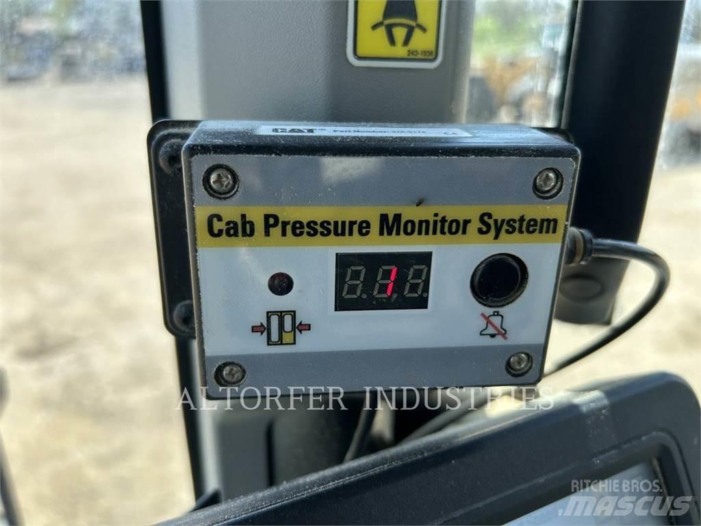 CAT 938M Wielladers