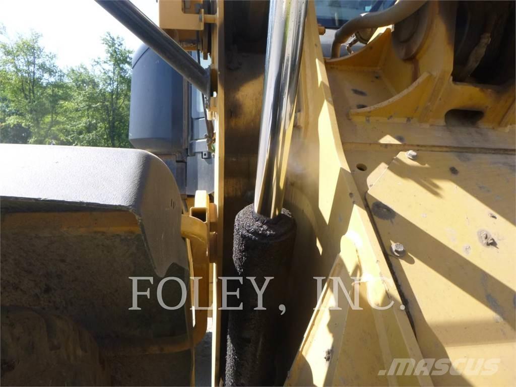 CAT 938M Wielladers