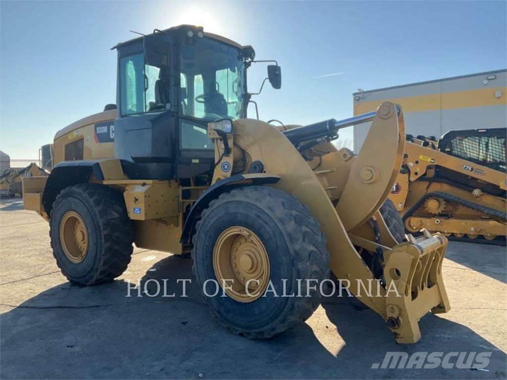 CAT 938M Wielladers