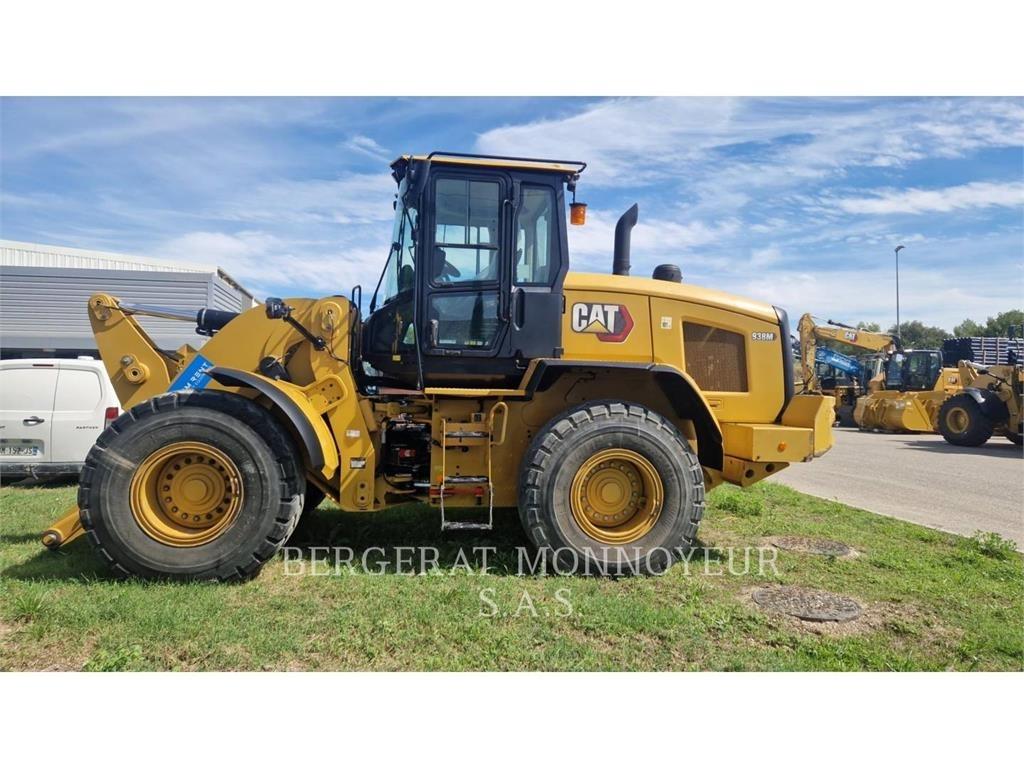 CAT 938M Wielladers