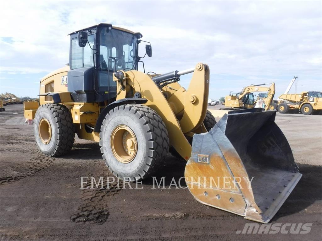 CAT 938M Wielladers