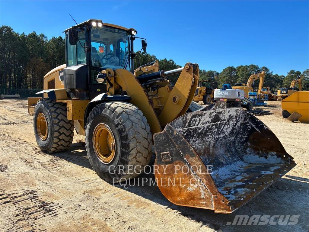 CAT 938M Wielladers