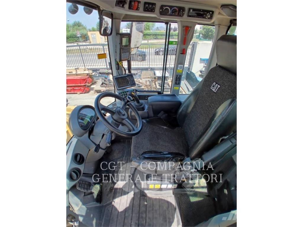 CAT 938M Wielladers