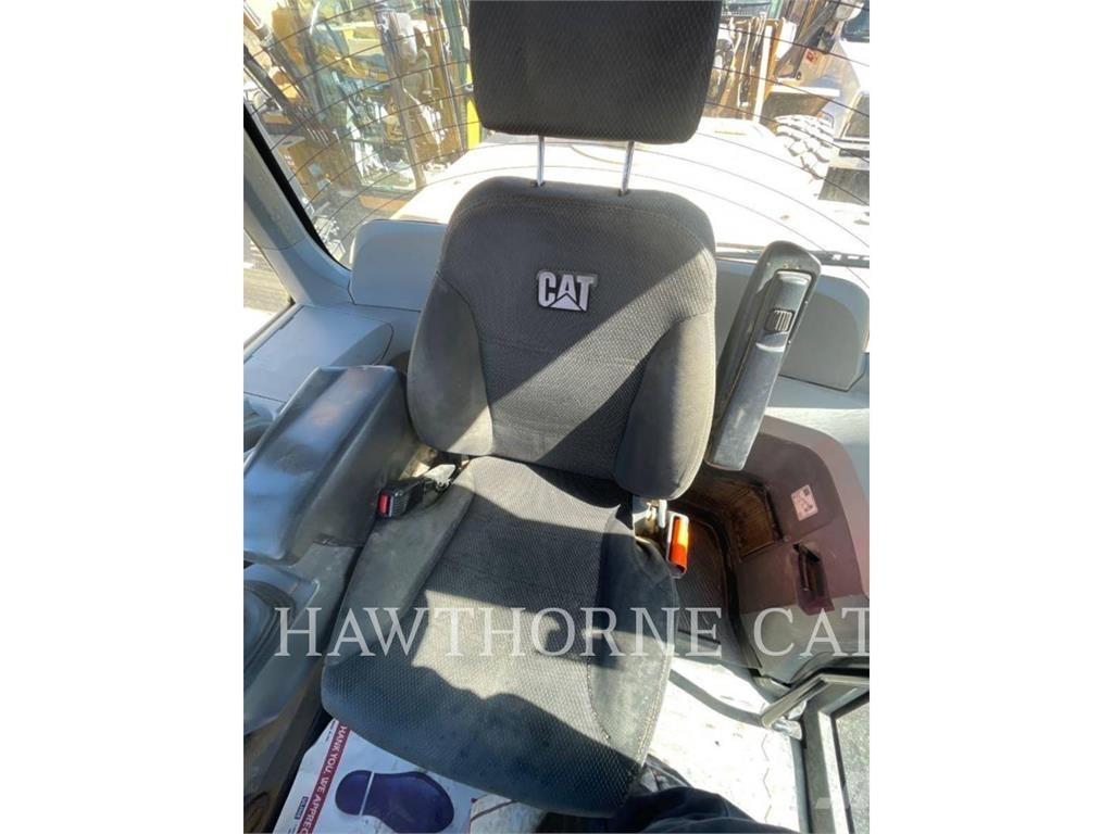 CAT 938M Wielladers
