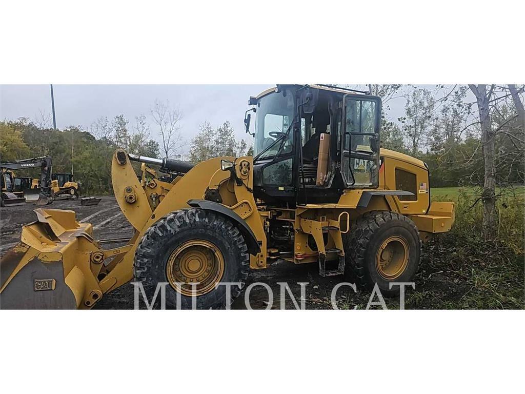 CAT 938M 2V Wielladers