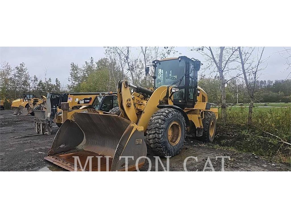 CAT 938M 2V Wielladers