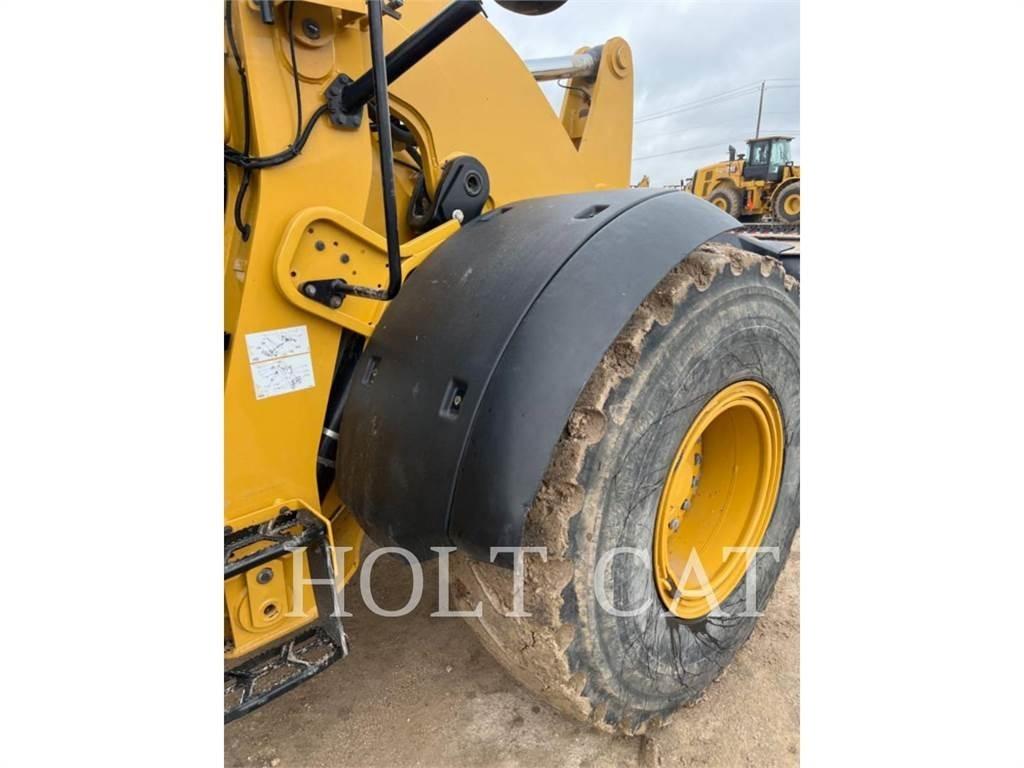 CAT 938M QC Wielladers