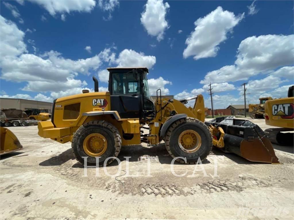 CAT 938M QC Wielladers