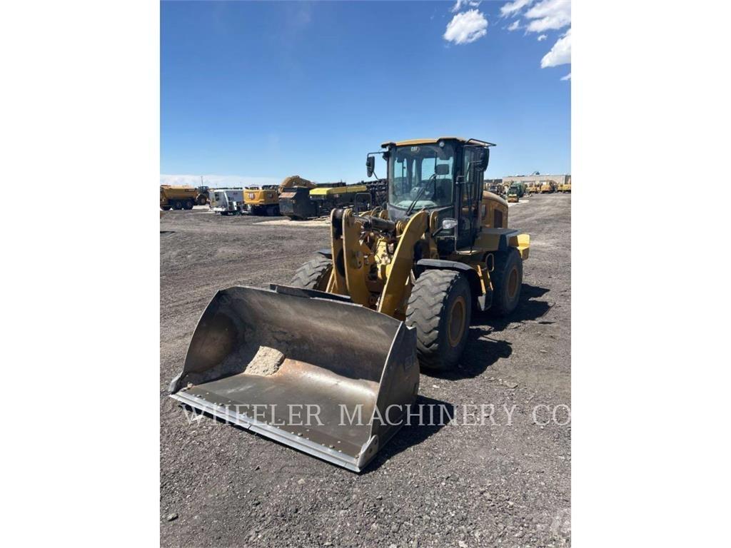 CAT 938M QC Wielladers