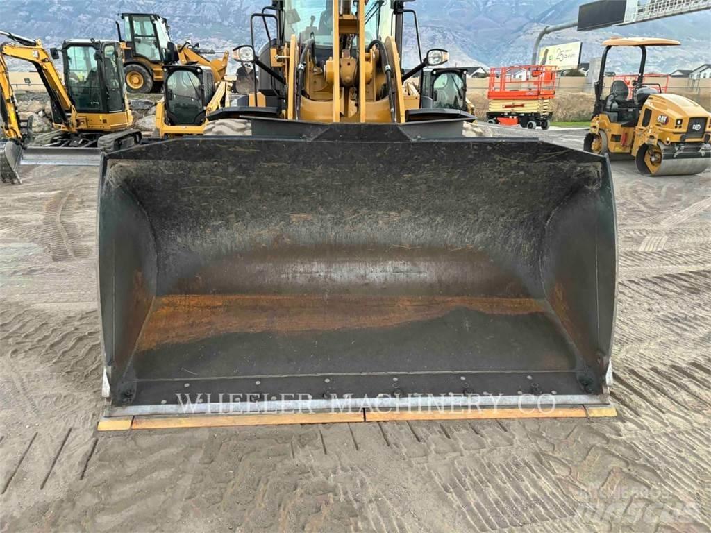CAT 938M QC 3V Wielladers