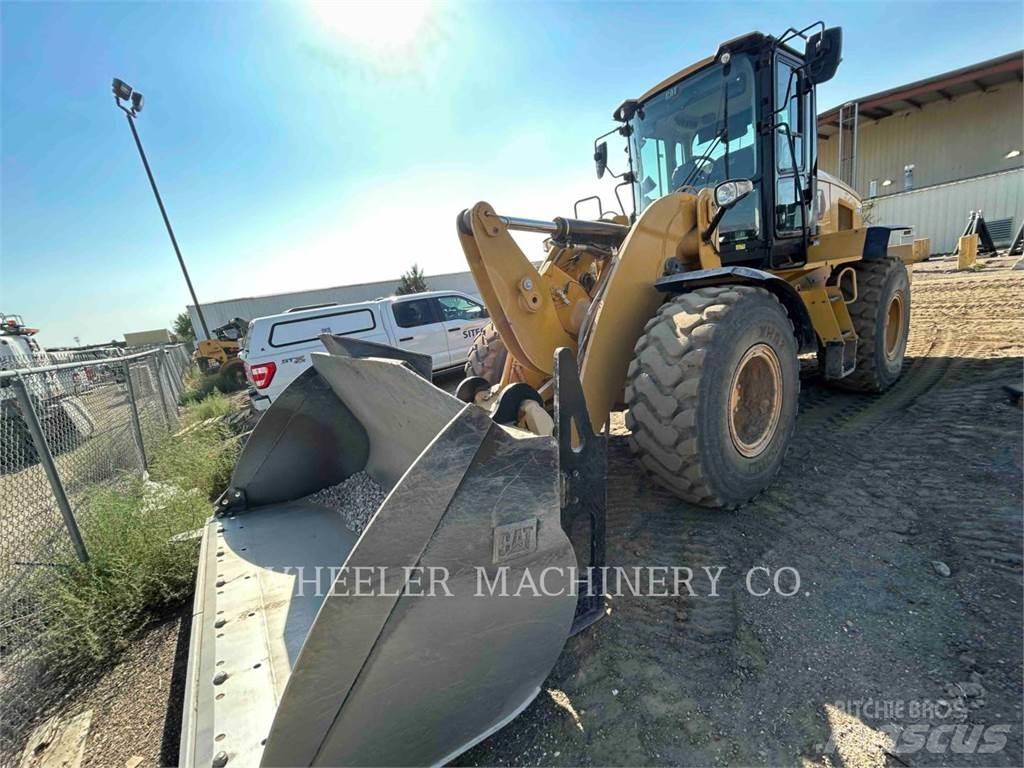 CAT 938M QC 3V Wielladers
