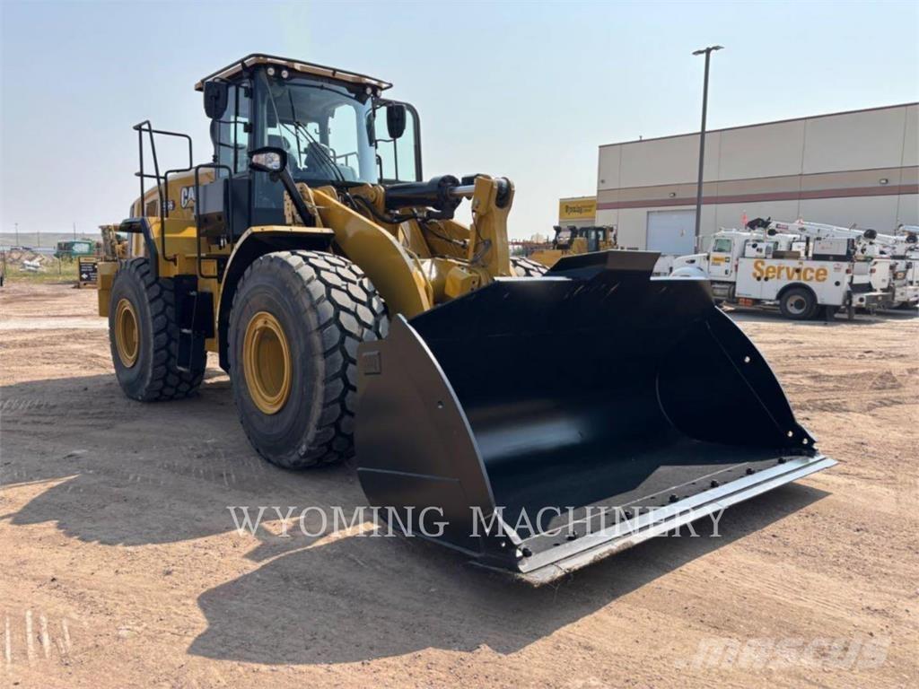 CAT 966 Wielladers