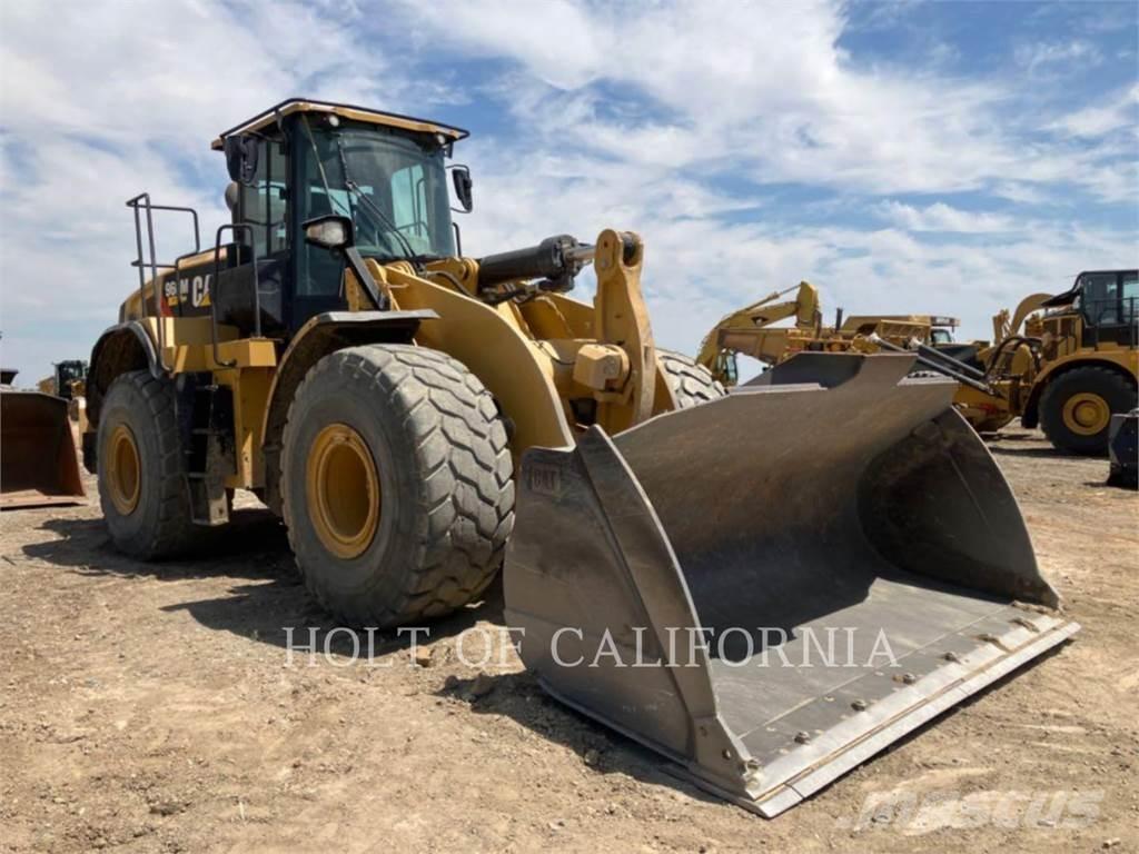 CAT 966M Wielladers