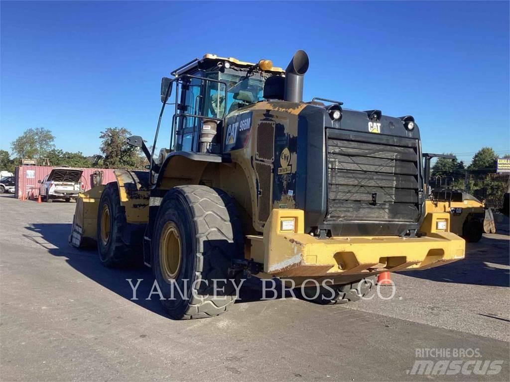 CAT 966M Wielladers