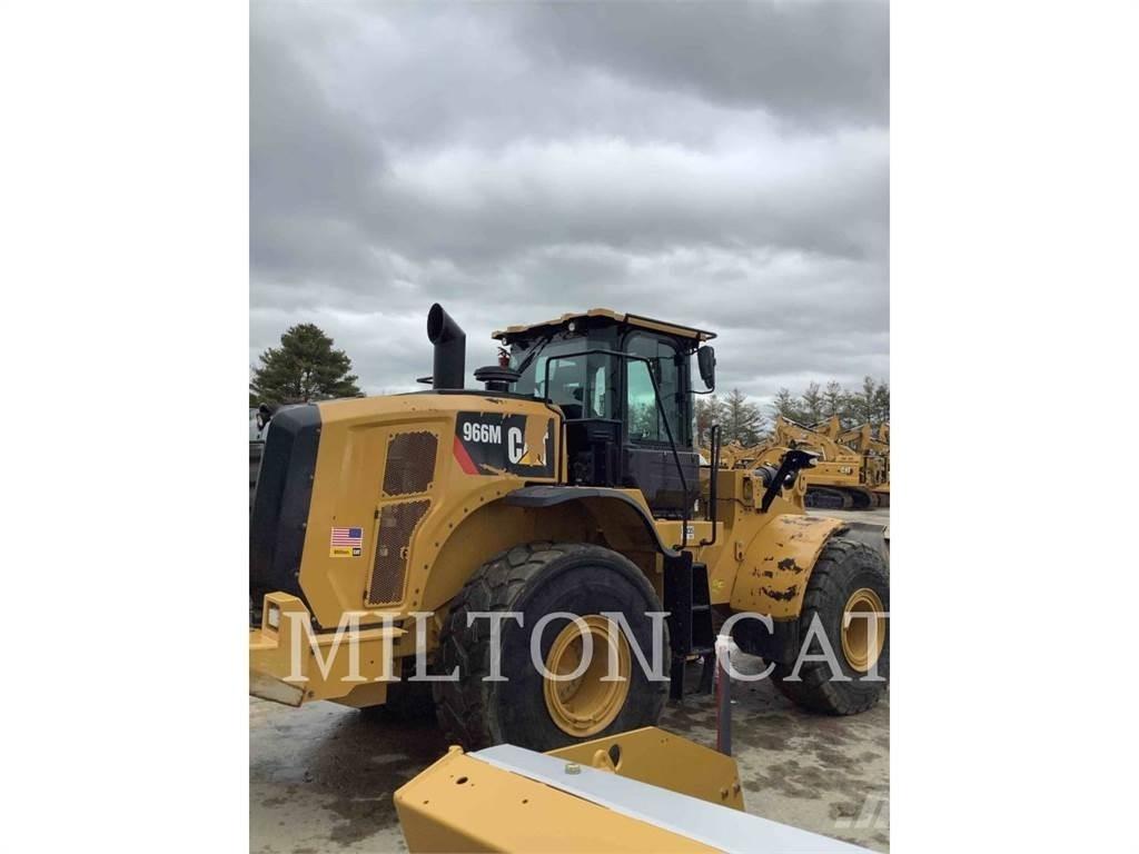 CAT 966M Wielladers