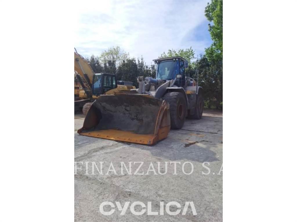 CAT 966M Wielladers