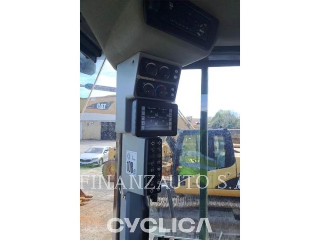 CAT 966M Wielladers