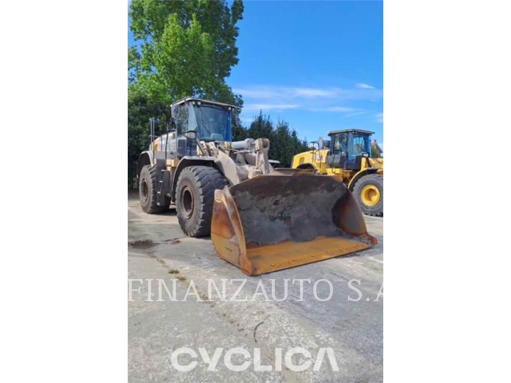 CAT 966M Wielladers