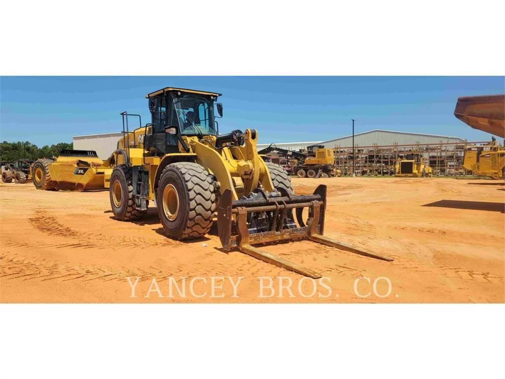 CAT 966M Wielladers