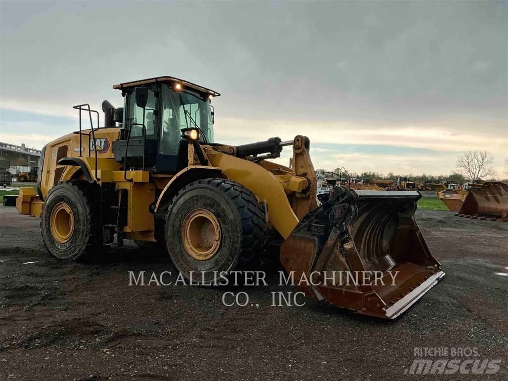 CAT 966M Wielladers
