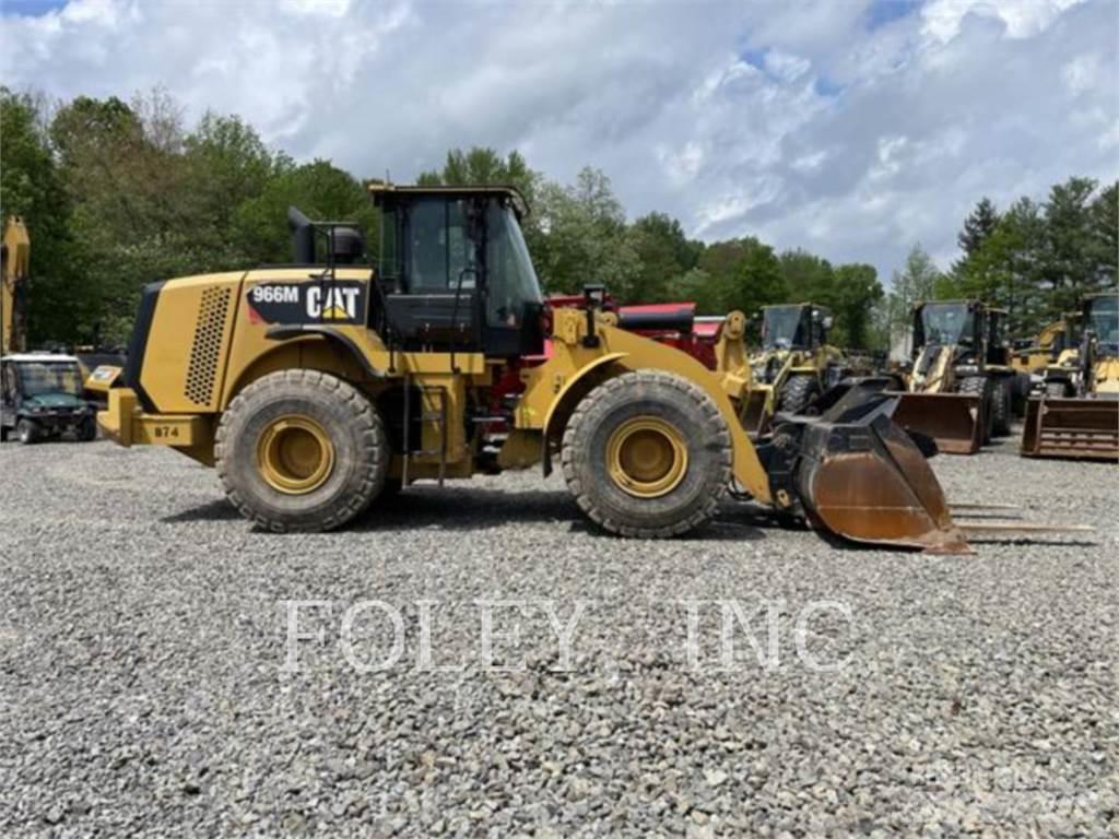 CAT 966M Wielladers