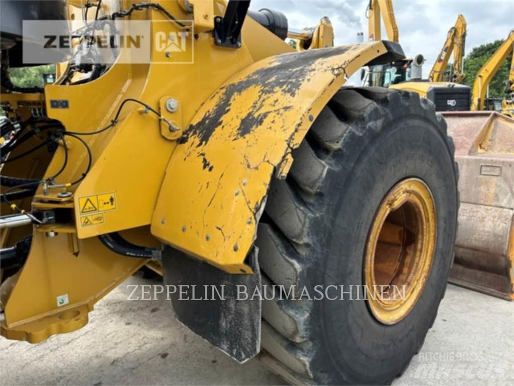 CAT 966M Wielladers