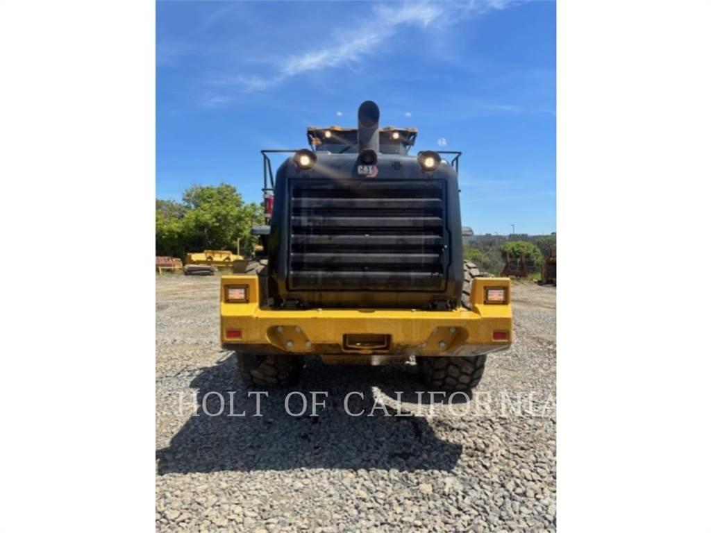 CAT 966M Wielladers