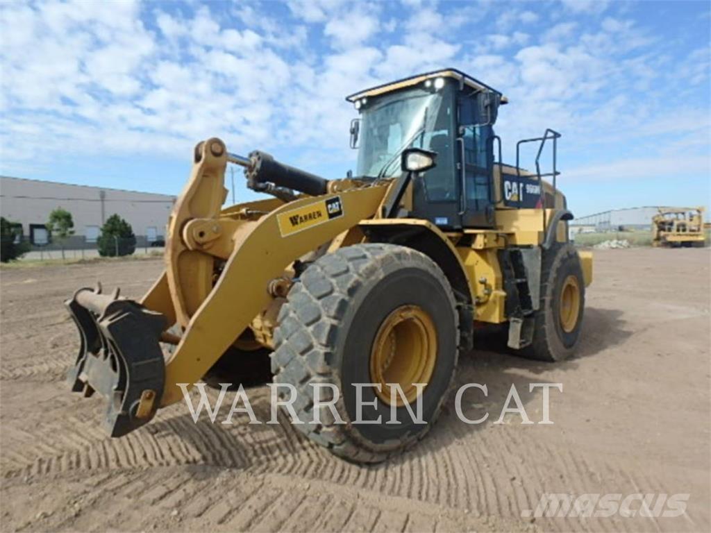 CAT 966M Wielladers