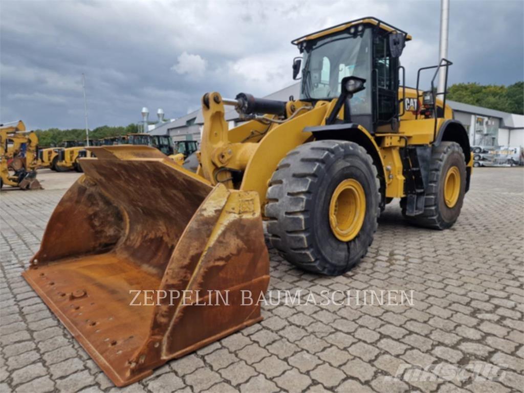 CAT 966M Wielladers