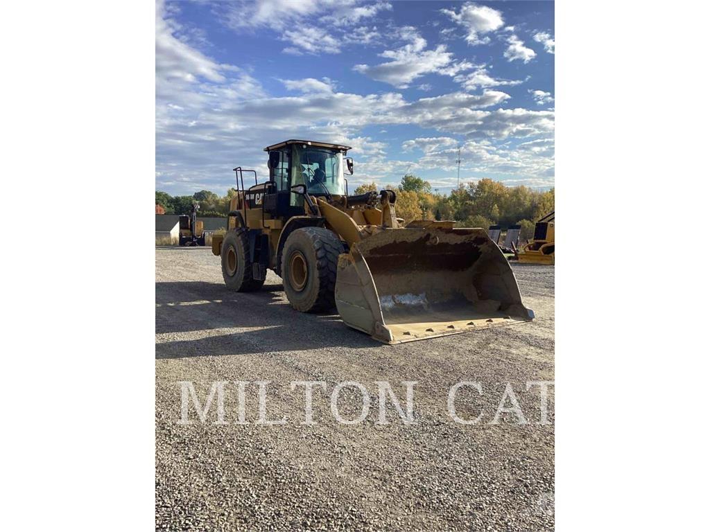 CAT 966M Wielladers