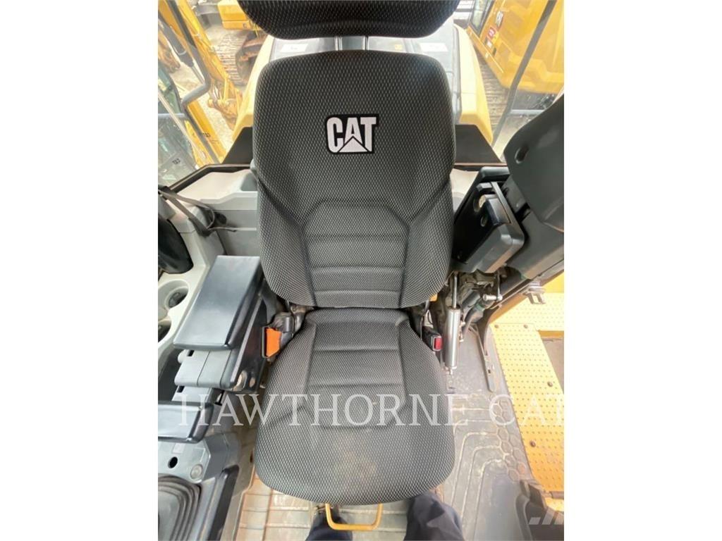 CAT 966M Wielladers